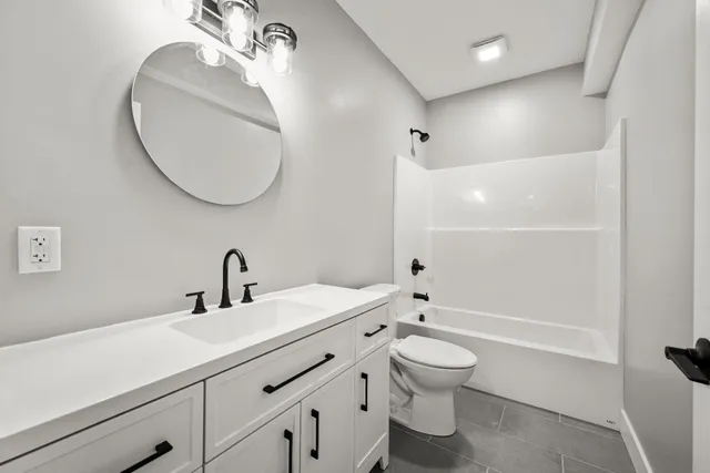 $489,900 | 21070 Alpine Drive, Lawrenceburg, IN 47025