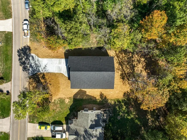 $489,900 | 21070 Alpine Drive, Lawrenceburg, IN 47025