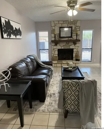 $1,800 | 6907 Sunset Village Drive, San Antonio, TX 78249