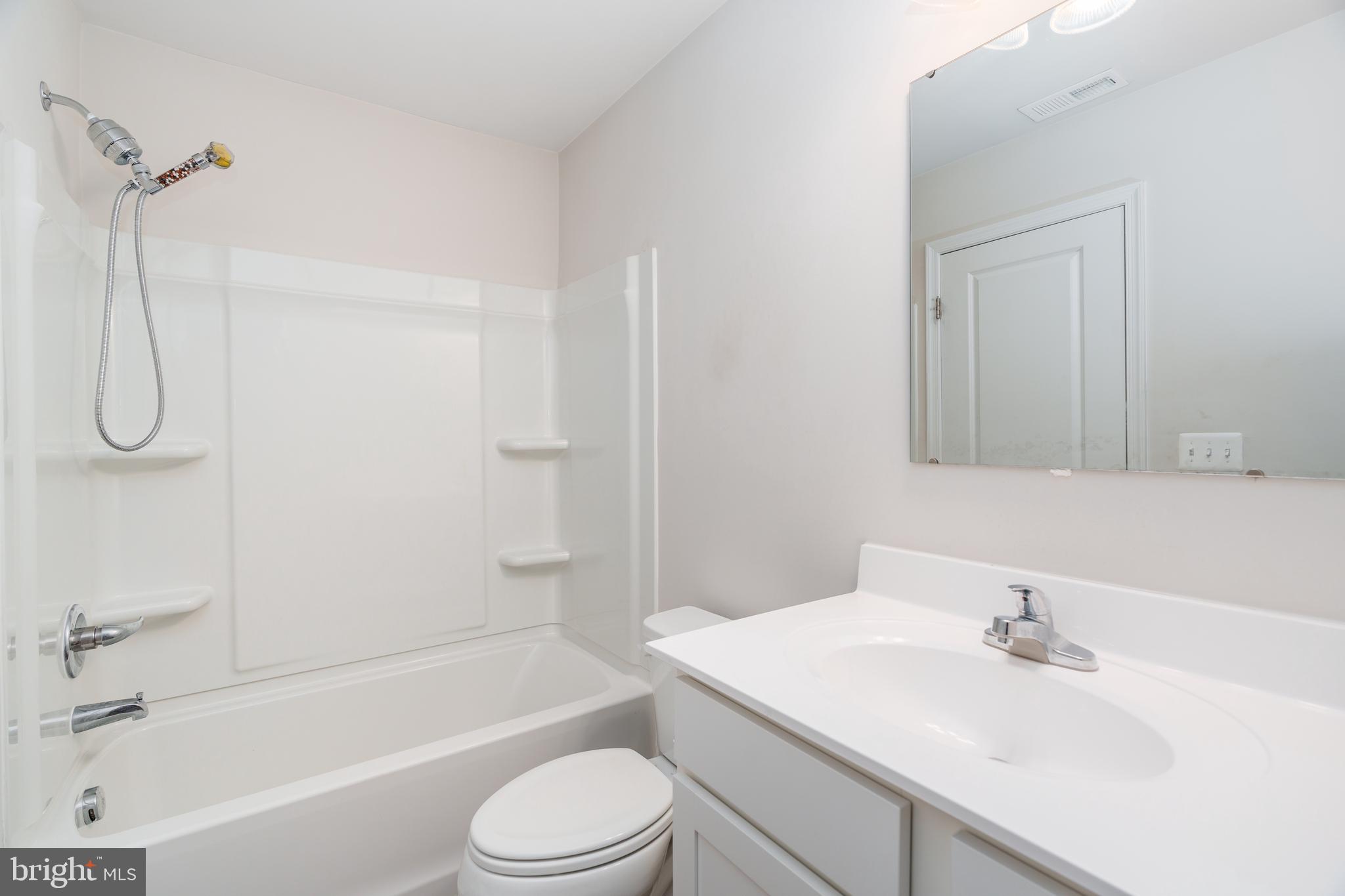118 Azalea Circle Elkton, MD 21921 - Photo 8 of 15 Full bath in owner's suite