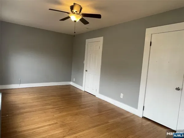 $2,250 | 10 East Grand Avenue, Unit 2, Montvale, NJ 07645