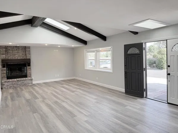 $4,800 | 838 Calle Margarita, Thousand Oaks, CA 91360