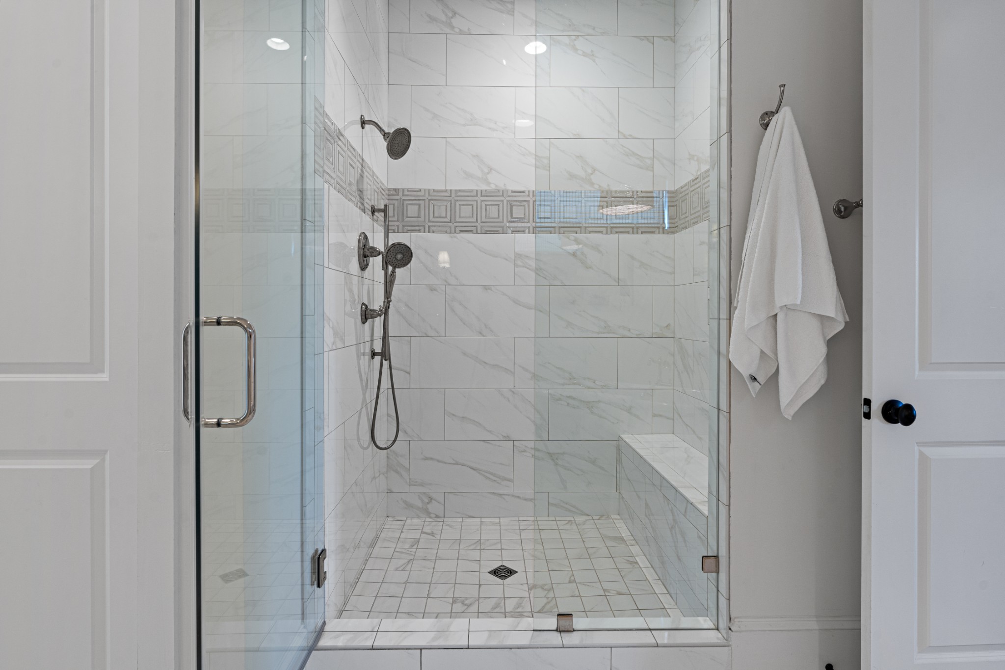 110 Lindsley Park Drive Nashville, TN 37206 - Photo 15 of 32 a bathroom with a shower