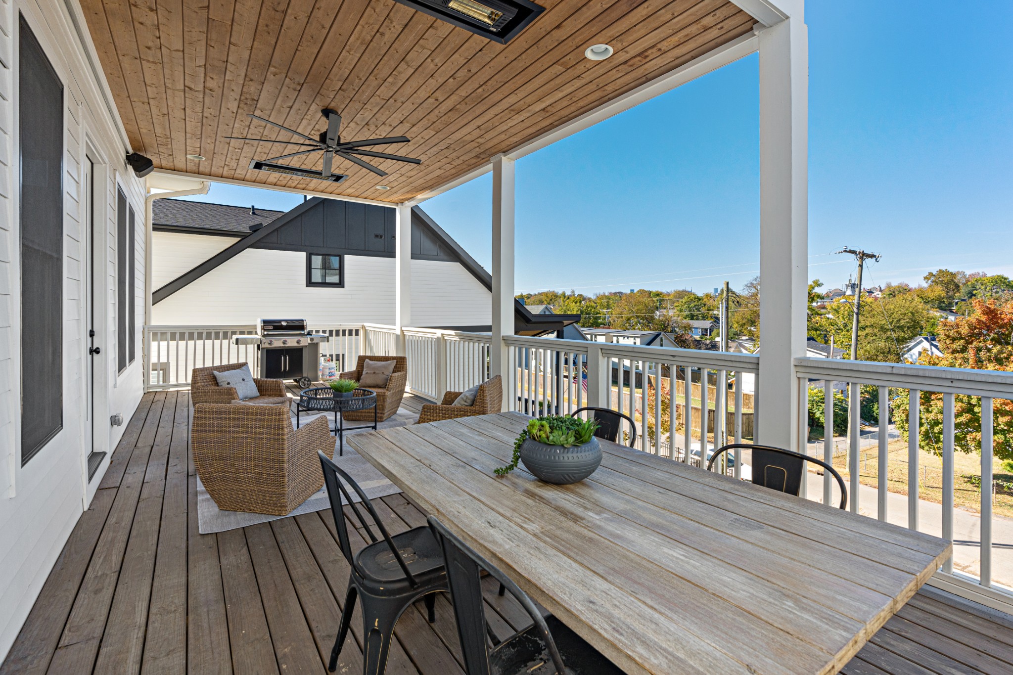 110 Lindsley Park Drive Nashville, TN 37206 - Photo 17 of 32 an outdoor space with furniture