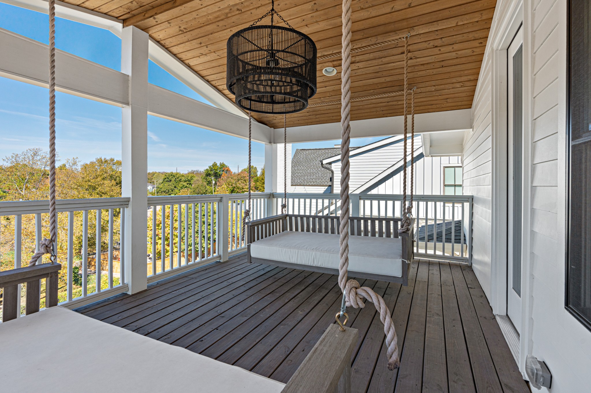 110 Lindsley Park Drive Nashville, TN 37206 - Photo 24 of 32 a view of balcony with wooden floor