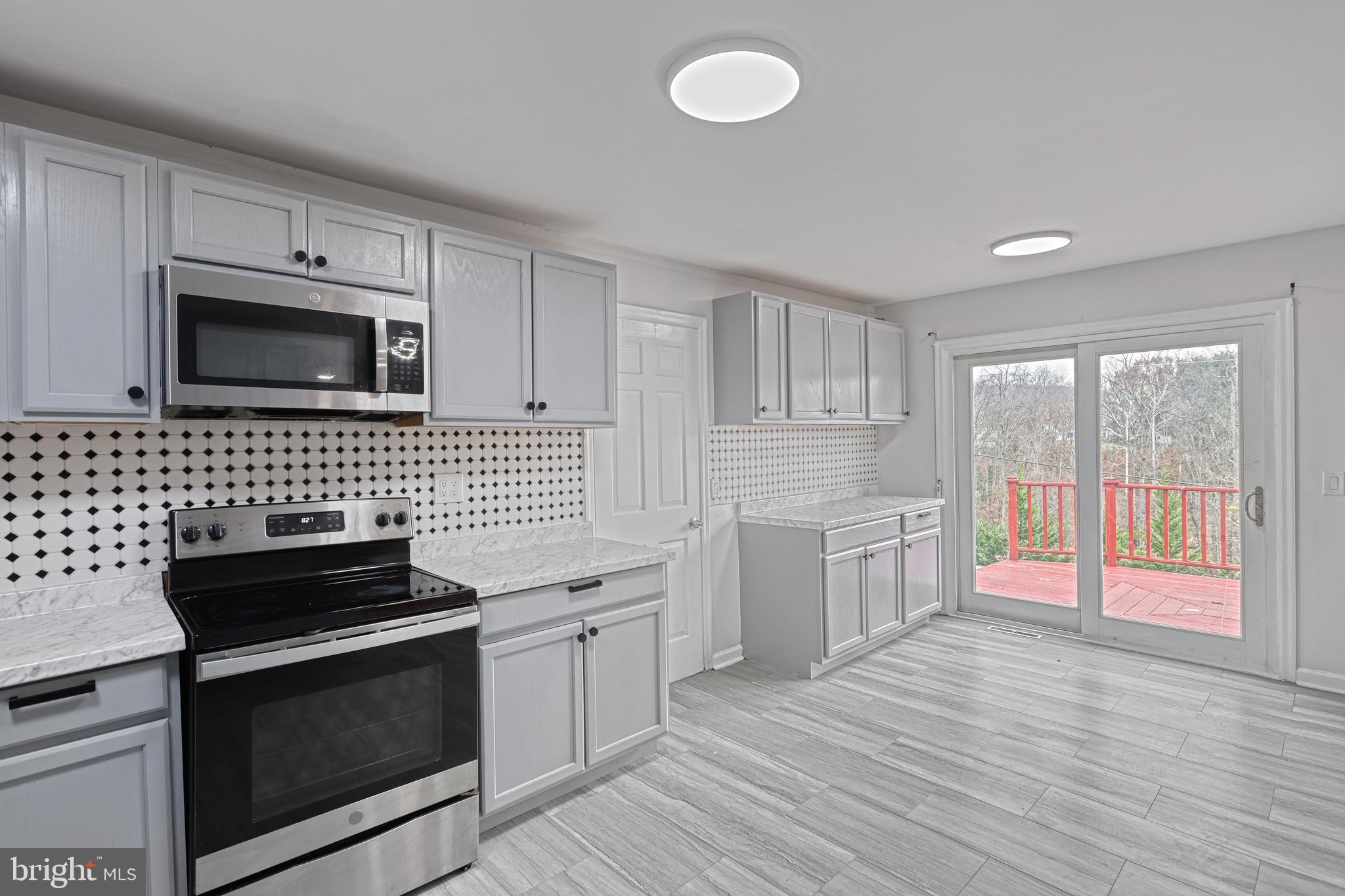 1373 Quail Hollow Road Harrisburg, PA 17112 - Photo 23 of 68