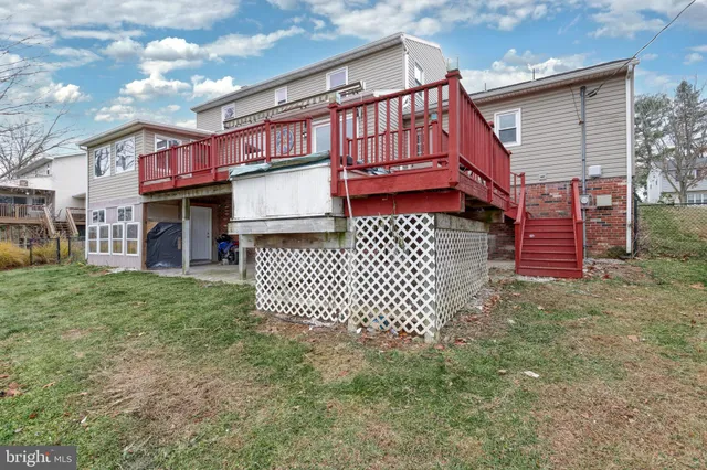 $449,900 | 1373 Quail Hollow Road, Harrisburg, PA 17112