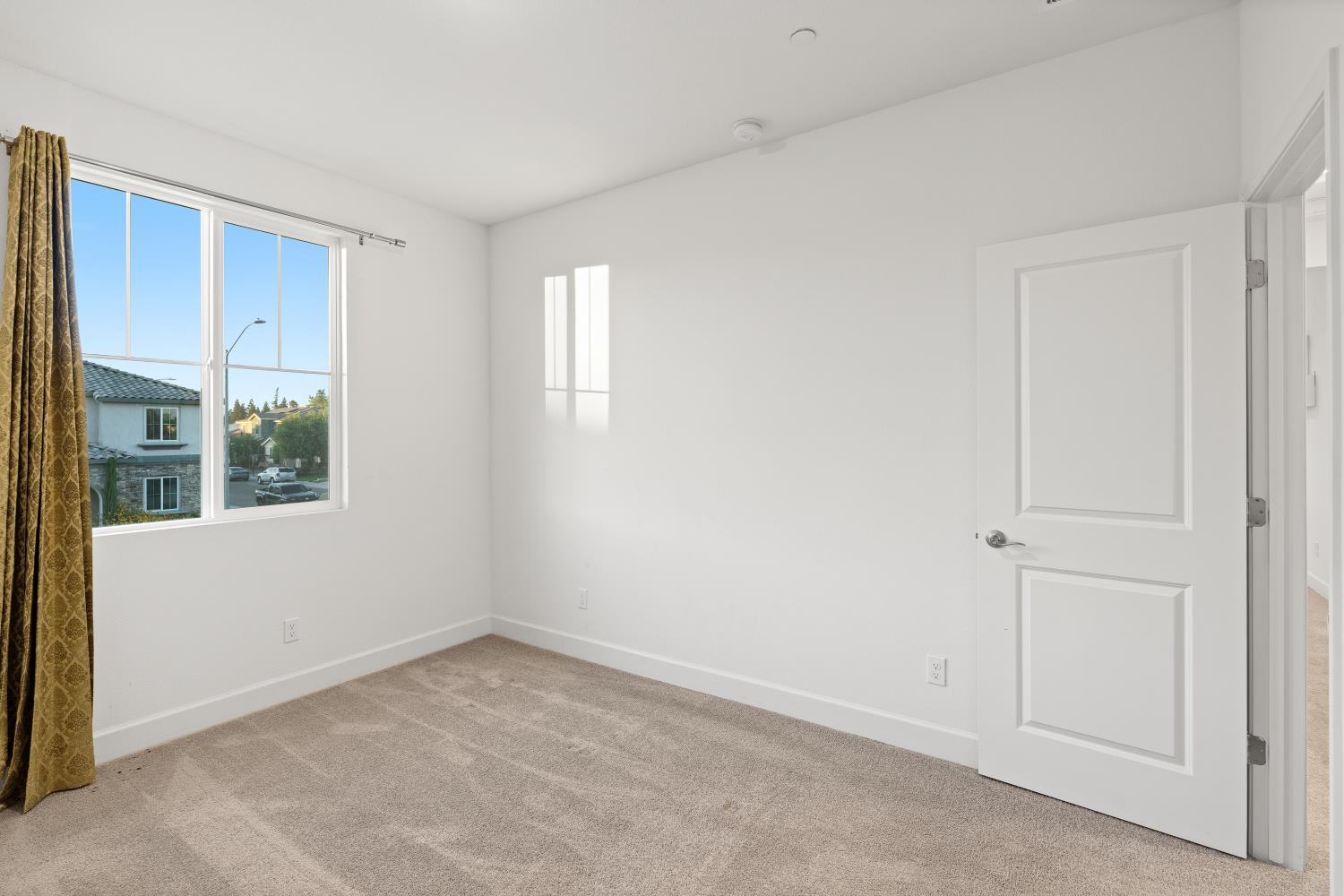 2302 Raphael Way Lodi, CA 95242 - Photo 51 of 57