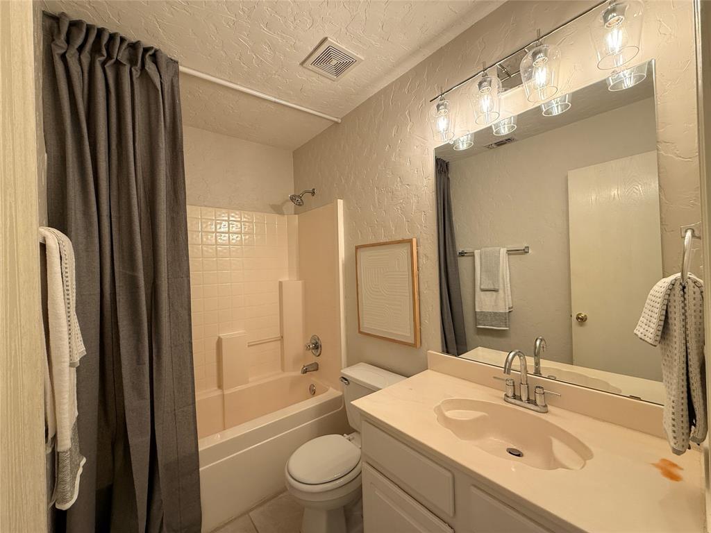 1602 Crestmeadow Lane Mansfield, TX 76063 - Photo 19 of 23