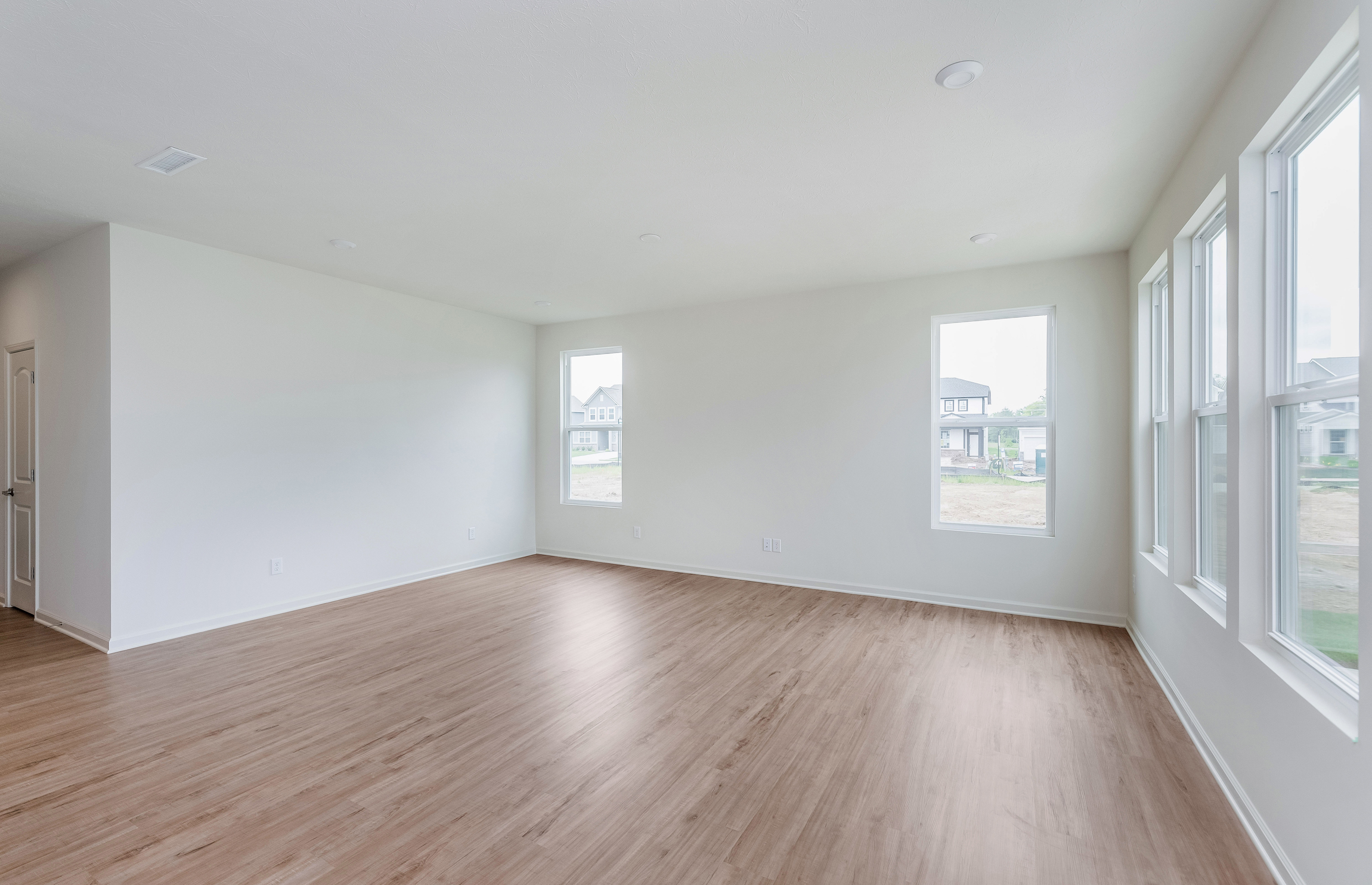 7406 Firestone Road Whitestown, IN 46075 - Photo 8 of 56