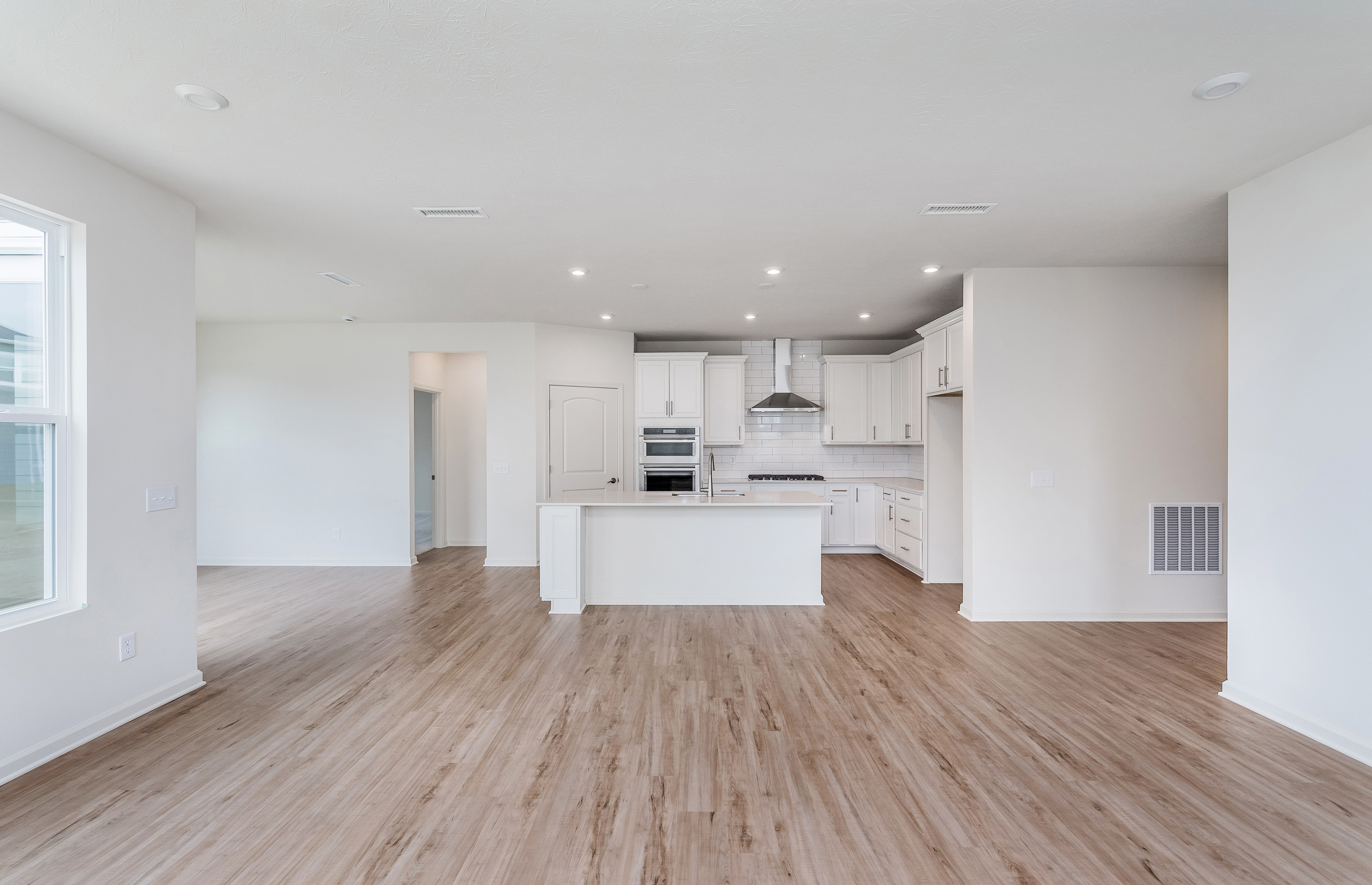 7406 Firestone Road Whitestown, IN 46075 - Photo 10 of 56