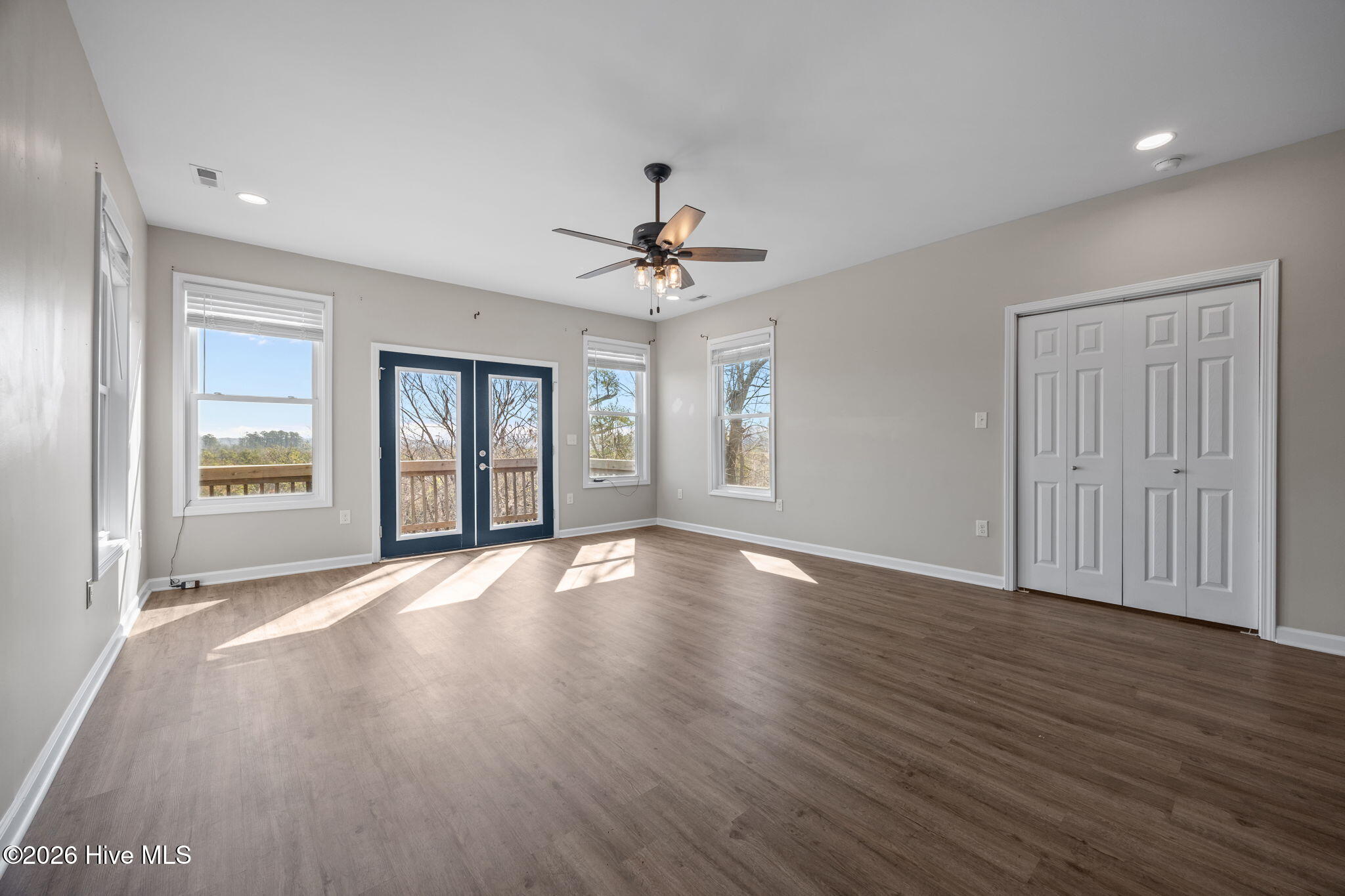 319 Blue Top Road Jacksonville, NC 28540 - Photo 28 of 62 51-web-or-mls-IMG_6297