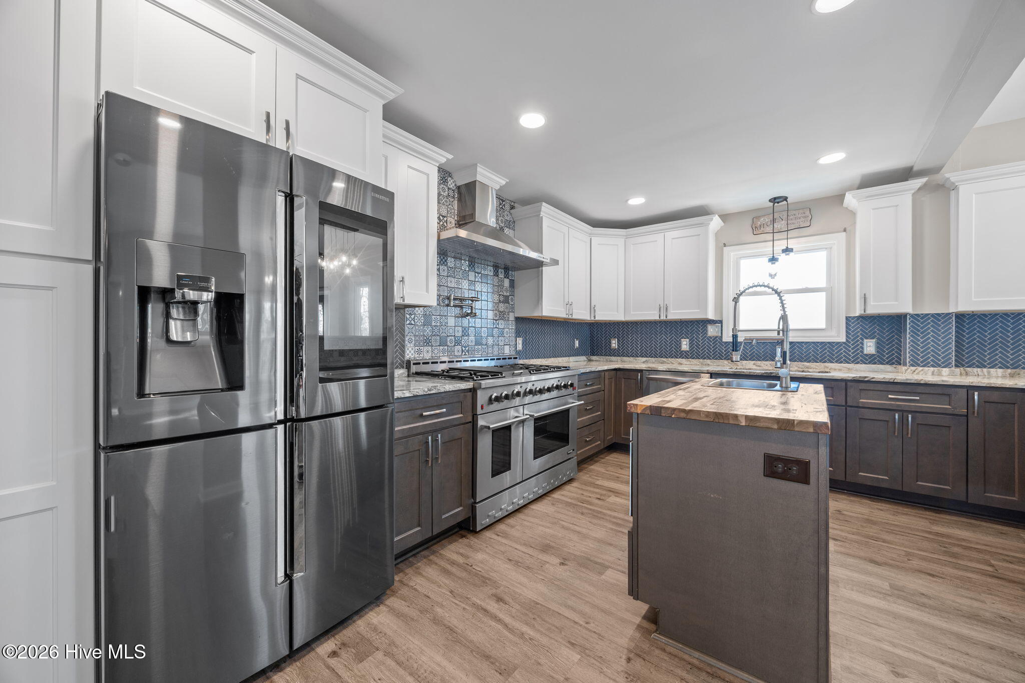 319 Blue Top Road Jacksonville, NC 28540 - Photo 5 of 62 18-web-or-mls-IMG_6183