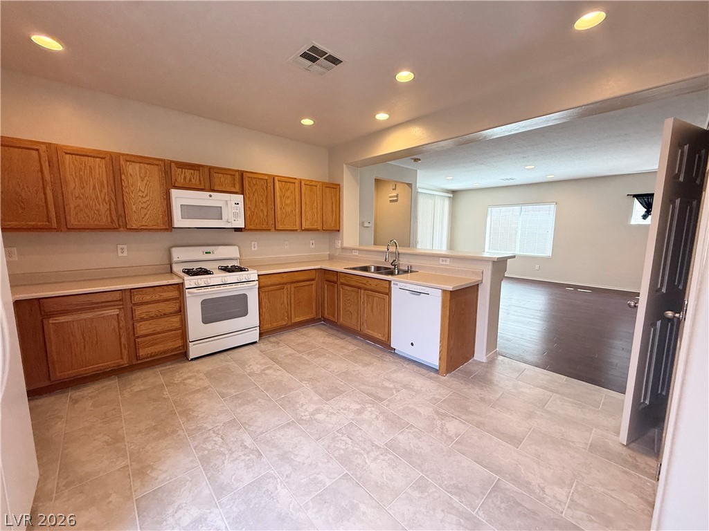 2660 Dirleton Place Henderson, NV 89044 - Photo 11 of 32