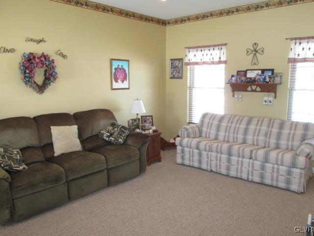 1007 Winter Mountain Road Lehighton, PA 18235 - Photo 5 of 32 Gallery Image 5