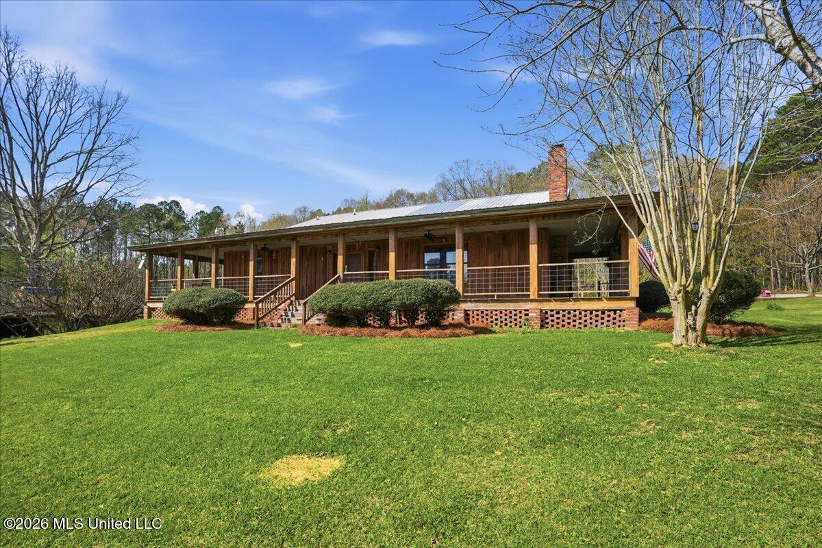 410 Carson Road Carthage, MS 39051 - Photo 1 of 46 01-410_Carson_Road_036