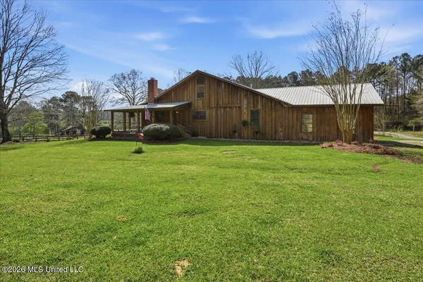 $325,000 | 410 Carson Road, Carthage, MS 39051