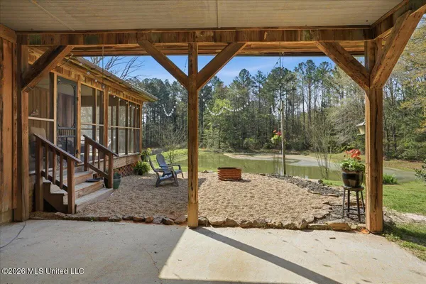 $325,000 | 410 Carson Road, Carthage, MS 39051