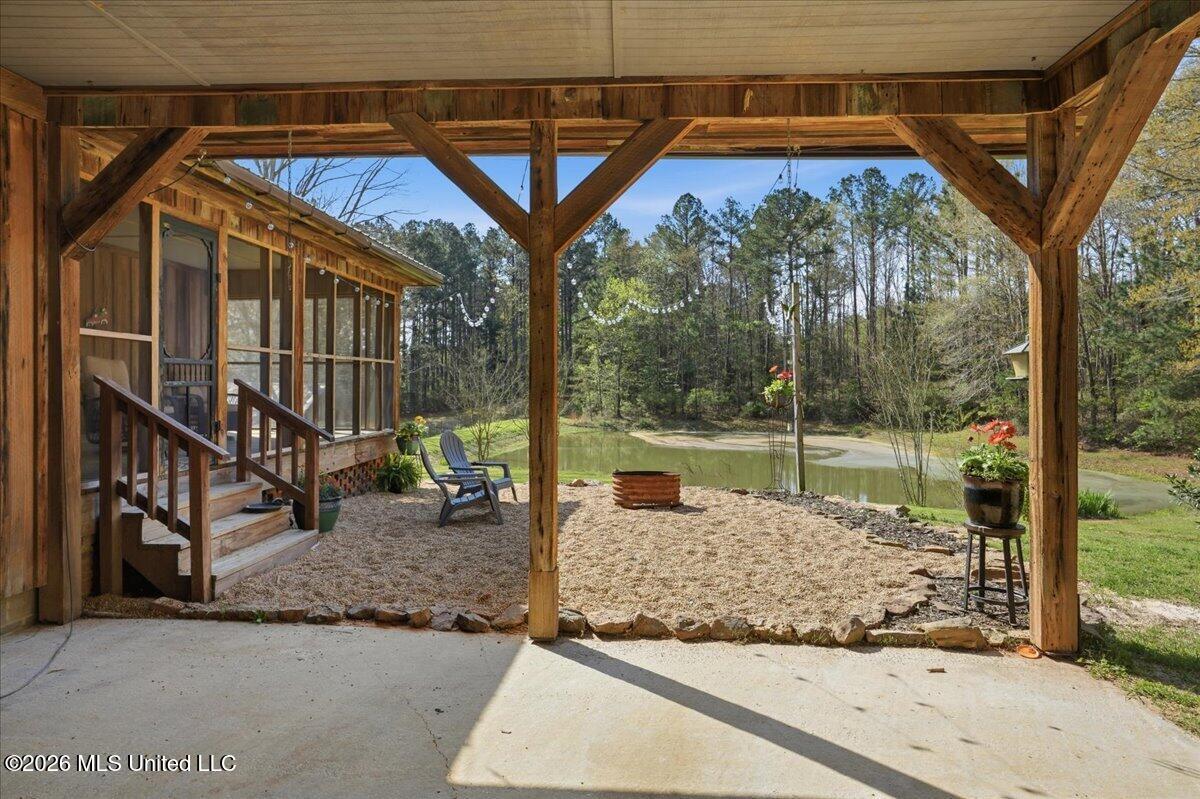 410 Carson Road Carthage, MS 39051 - Photo 8 of 46 08-410_Carson_Road_031