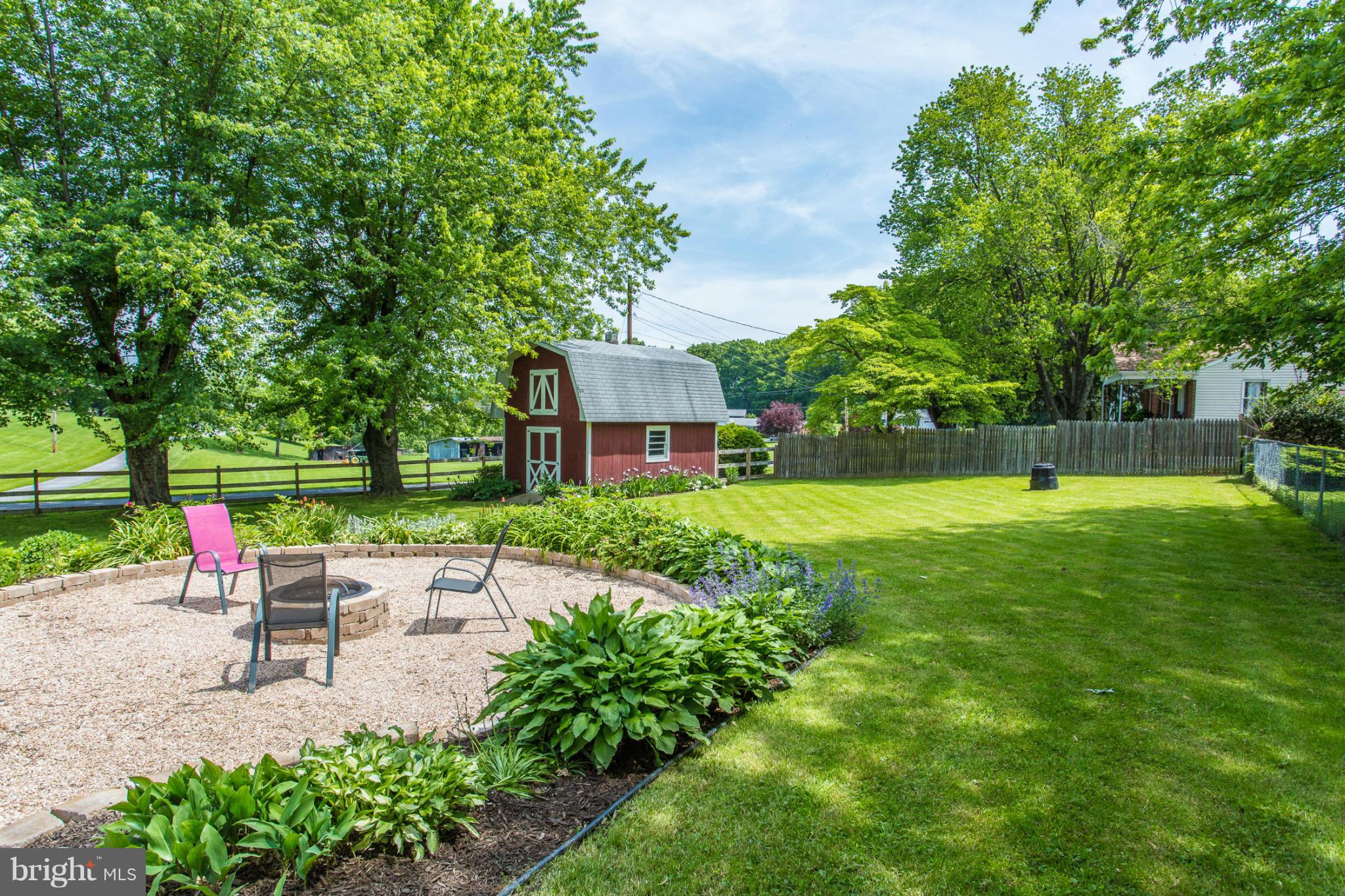 5619 Bartonsville Road Frederick, MD 21704 - Photo 5 of 30 Exterior (Rear)