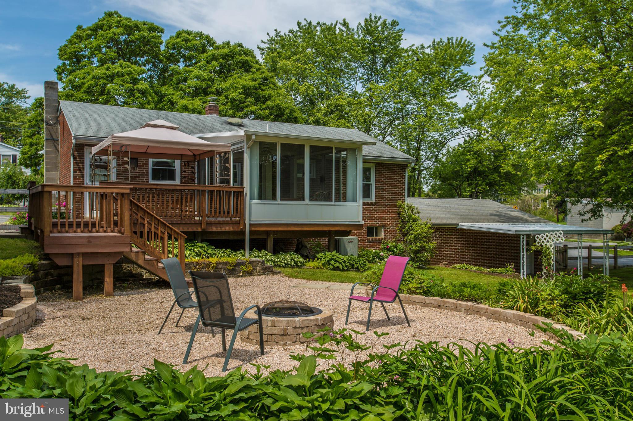 5619 Bartonsville Road Frederick, MD 21704 - Photo 8 of 30 Exterior (Rear)