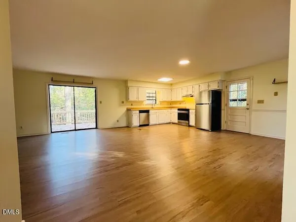 $1,895 | 3315 Swansea Street, Durham, NC 27707