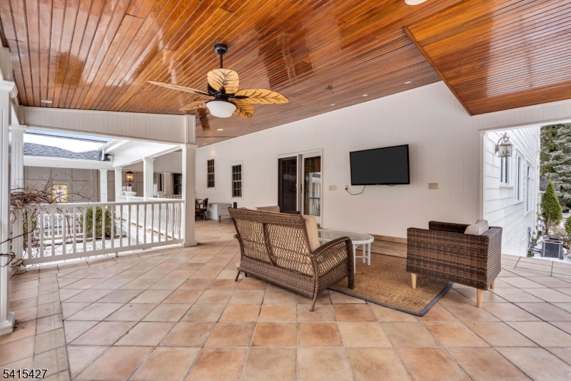 1039 Rahway Road Plainfield, NJ 07060 - Photo 43 of 50