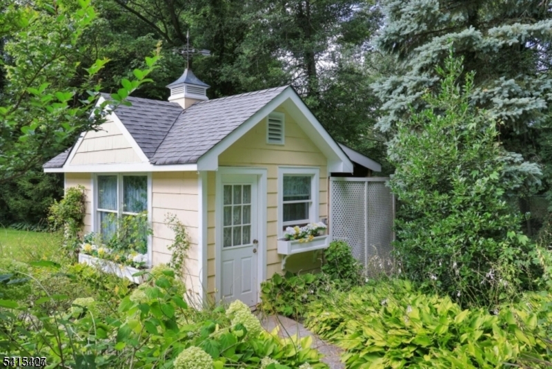 1039 Rahway Road Plainfield, NJ 07060 - Photo 48 of 50