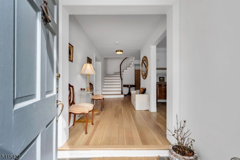 1039 Rahway Road Plainfield, NJ 07060 - Photo 5 of 50