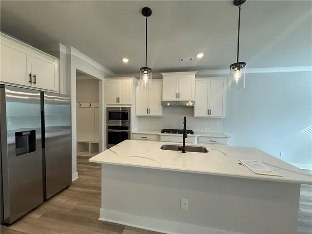 $2,800 | 5325 Windridge Parkway, Gainesville, GA 30507