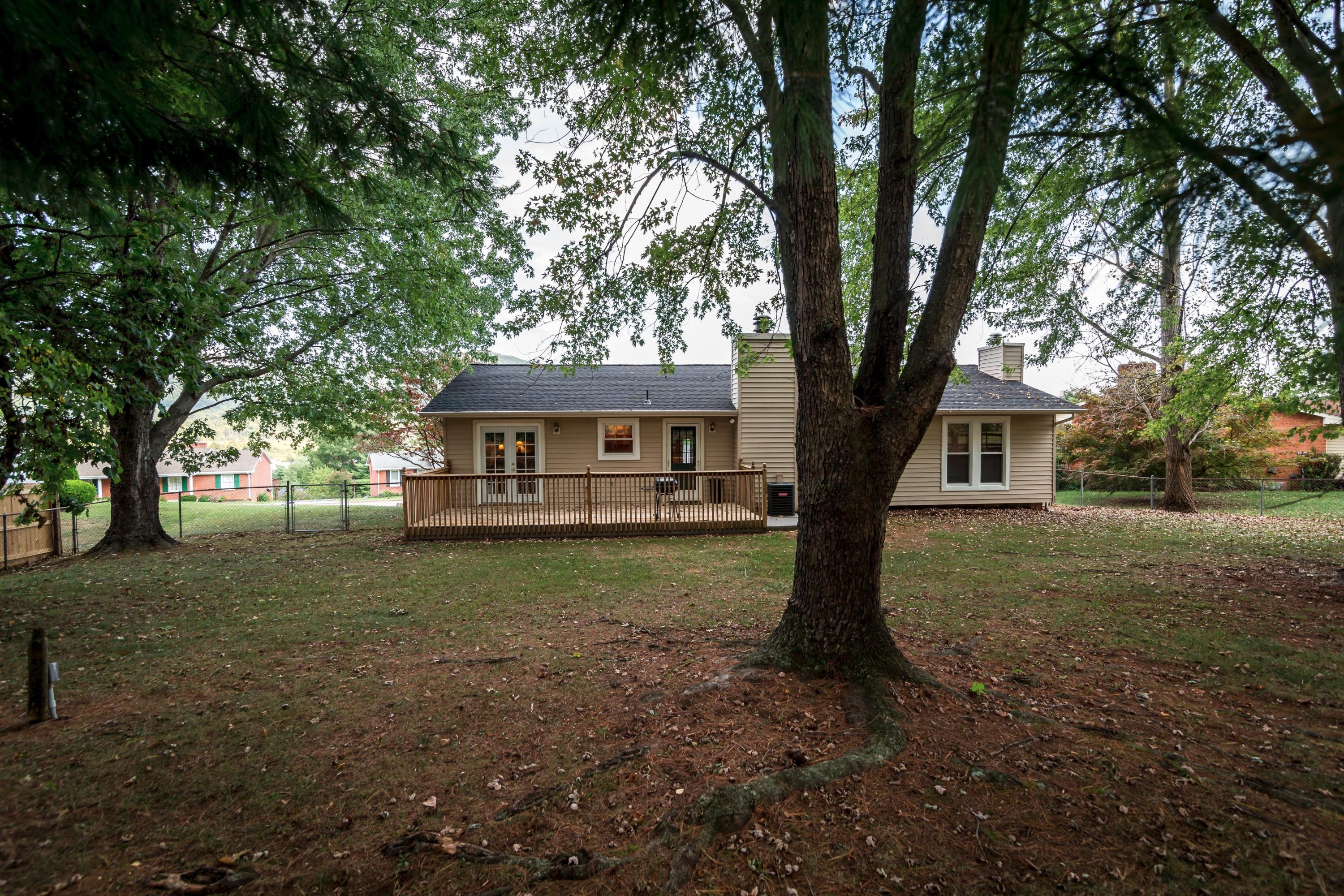 5010 Harvest Ridge Road Roanoke, VA 24019 - Photo 36 of 46 036-249630-38-5010 Harvest Ridge Rd-22_5