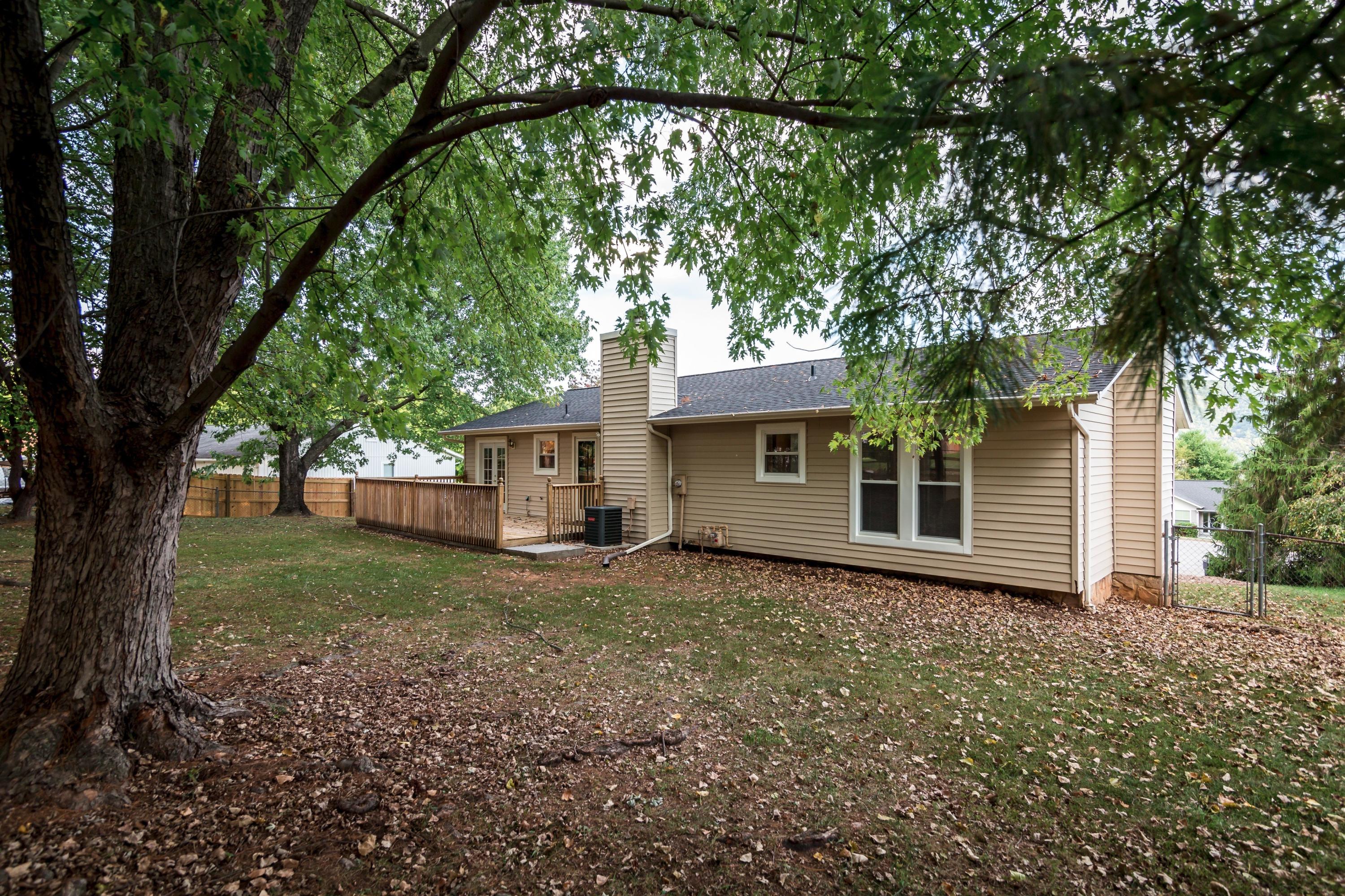 5010 Harvest Ridge Road Roanoke, VA 24019 - Photo 38 of 46 038-249630-40-5010 Harvest Ridge Rd-24_5