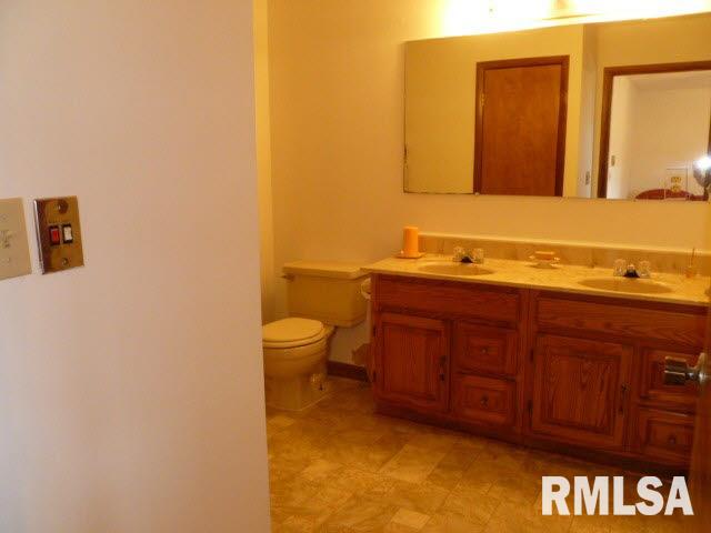 3312 Nation Road Salem, IL 62881 - Photo 7 of 24