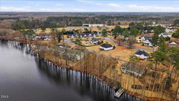 $475,000 | 1100 South Lakeside Drive, Four Oaks, NC 27524