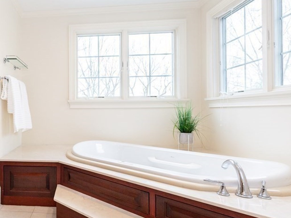 21 Eisenhower Drive Sharon, MA 02067 - Photo 31 of 42