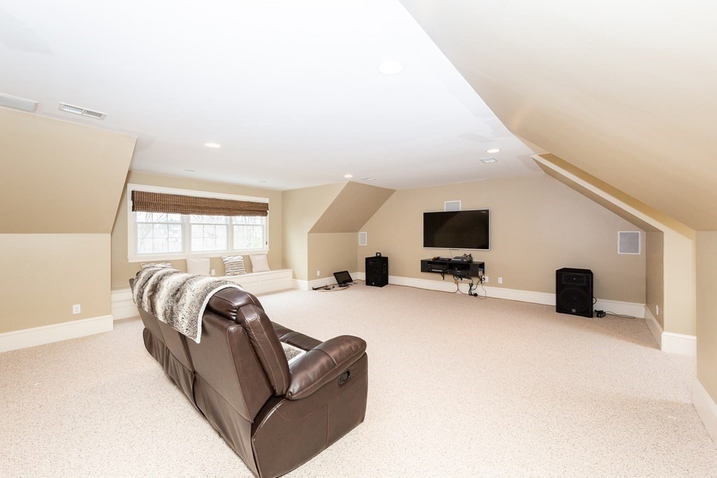 21 Eisenhower Drive Sharon, MA 02067 - Photo 37 of 42