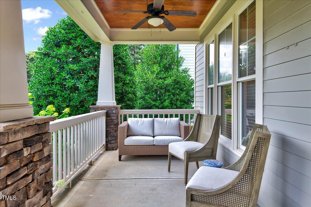 2901 Brighton Bluff Drive Apex, NC 27539 - Photo 4 of 35 a balcony with furniture
