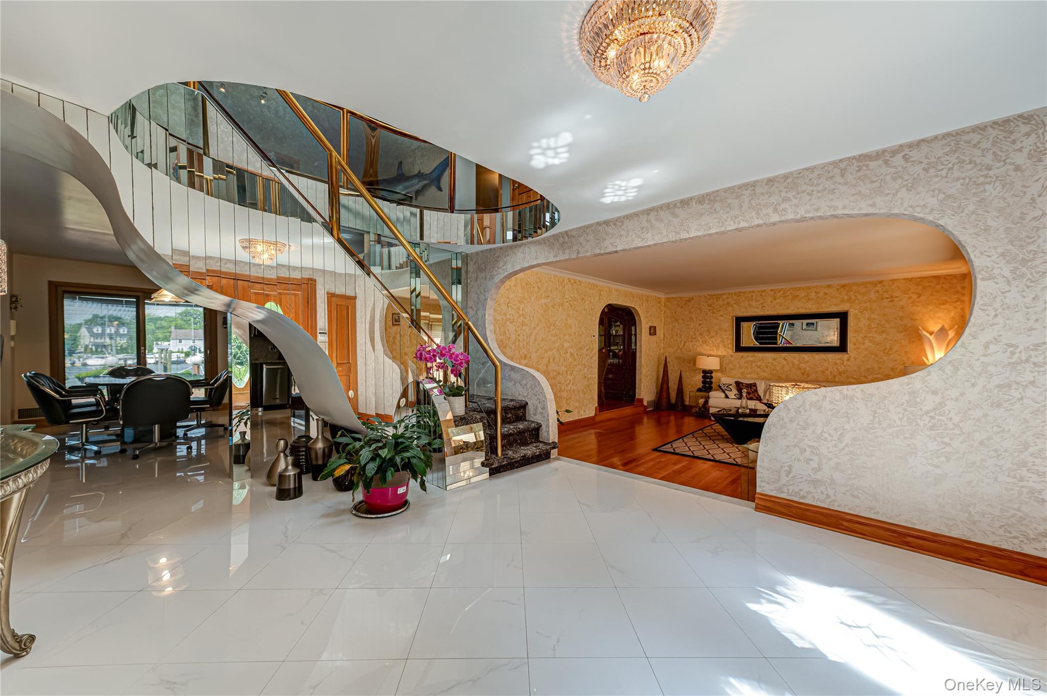 164 West Islip Road West Islip, NY 11795 - Photo 6 of 32
