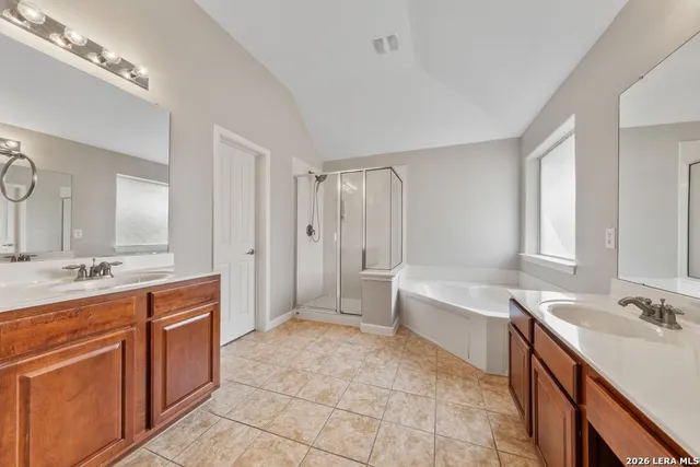 $2,700 | 25723 Coleus, San Antonio, TX 78261