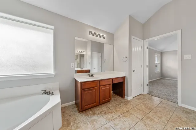 $2,700 | 25723 Coleus, San Antonio, TX 78261