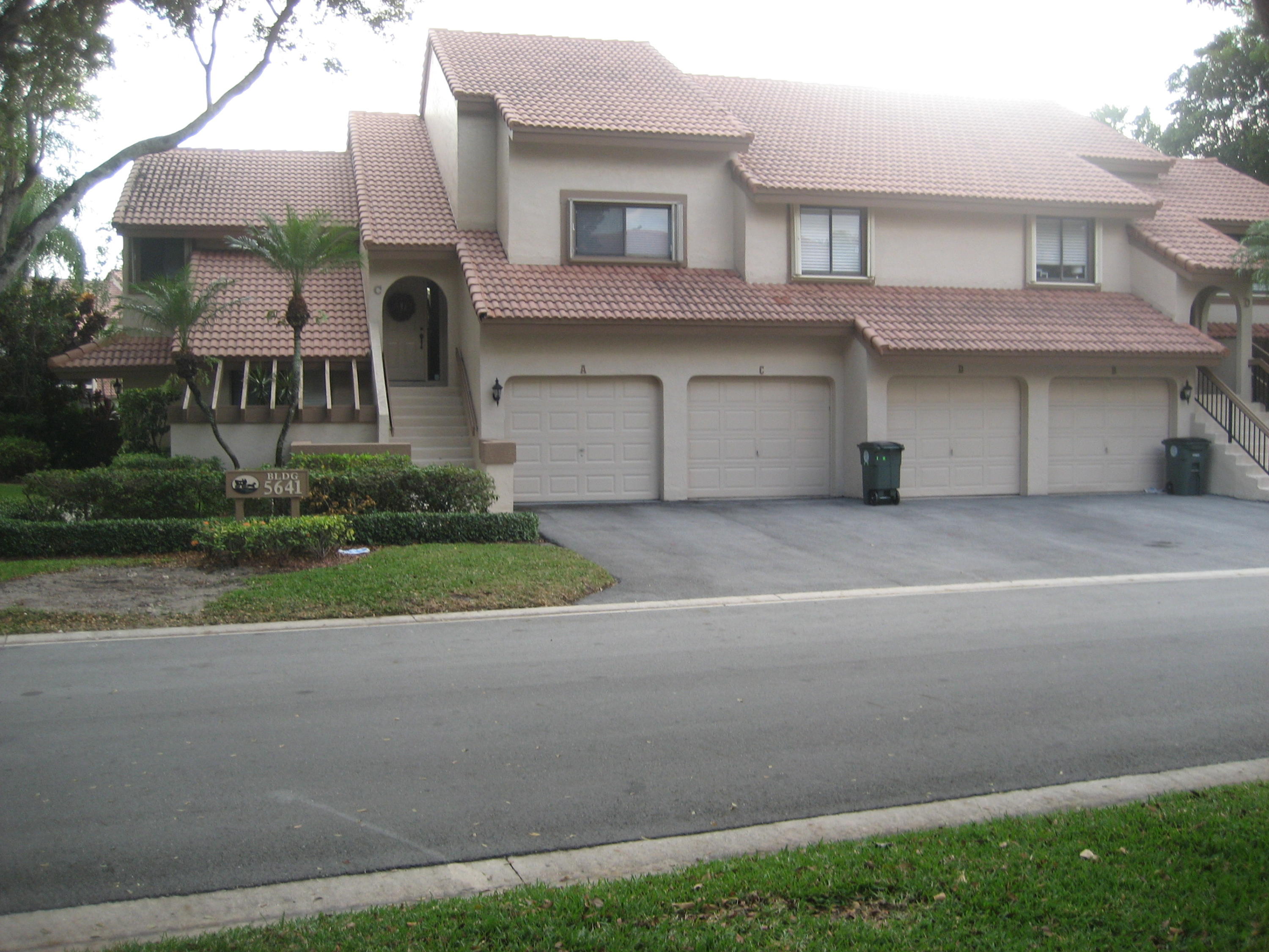 5641 Coach House Circle, Unit C Boca Raton, FL 33486 - Photo 3 of 36 IMG_3536