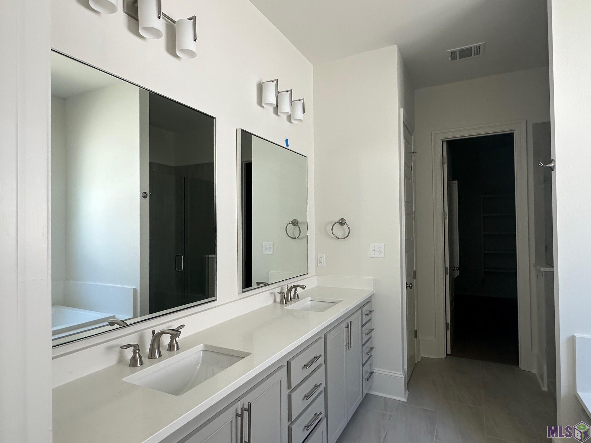 5324 Argent Court Baton Rouge, LA 70808 - Photo 5 of 29 Progress as of 2/25/24