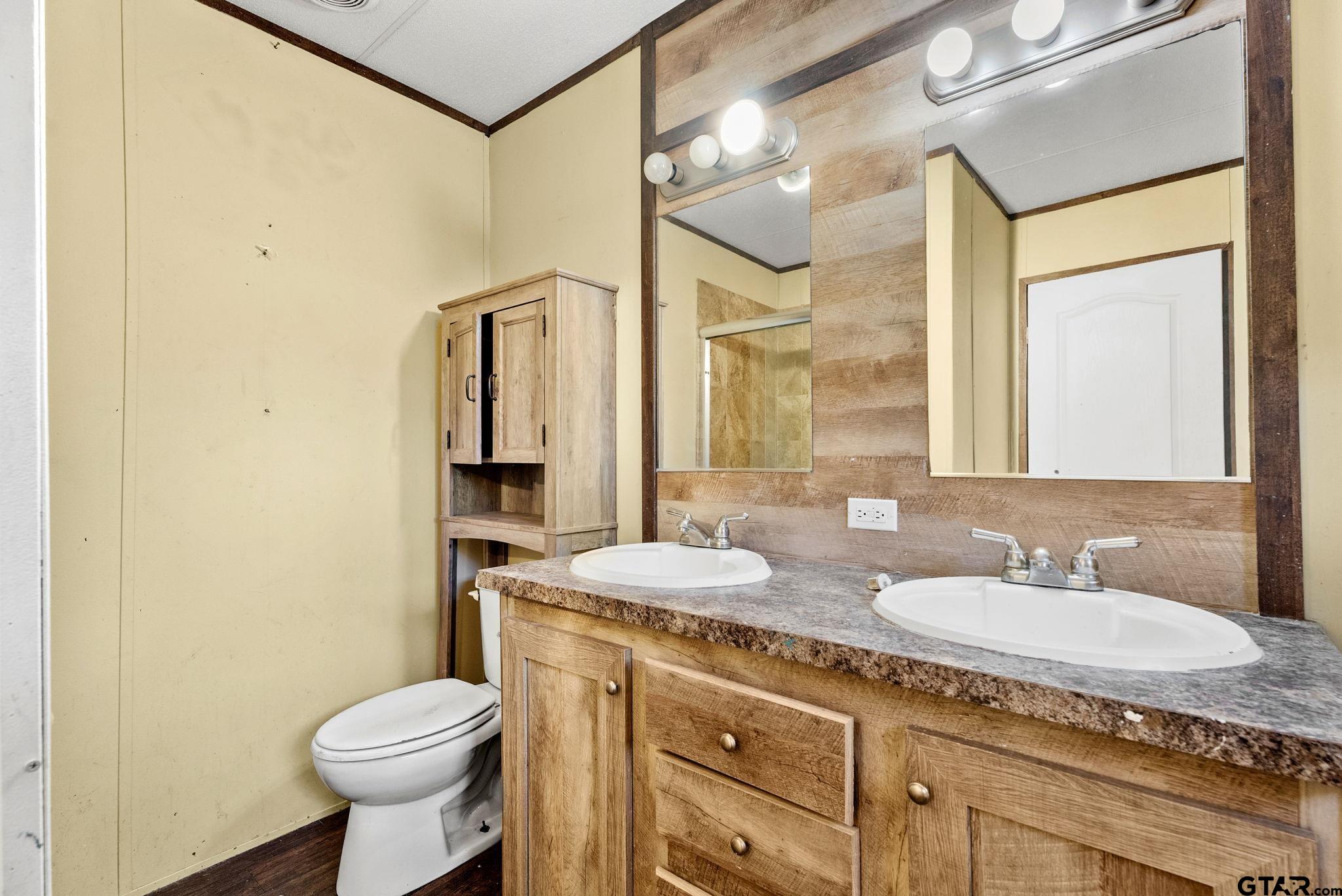 1814 County Road 386 Tyler, TX 75708 - Photo 12 of 24