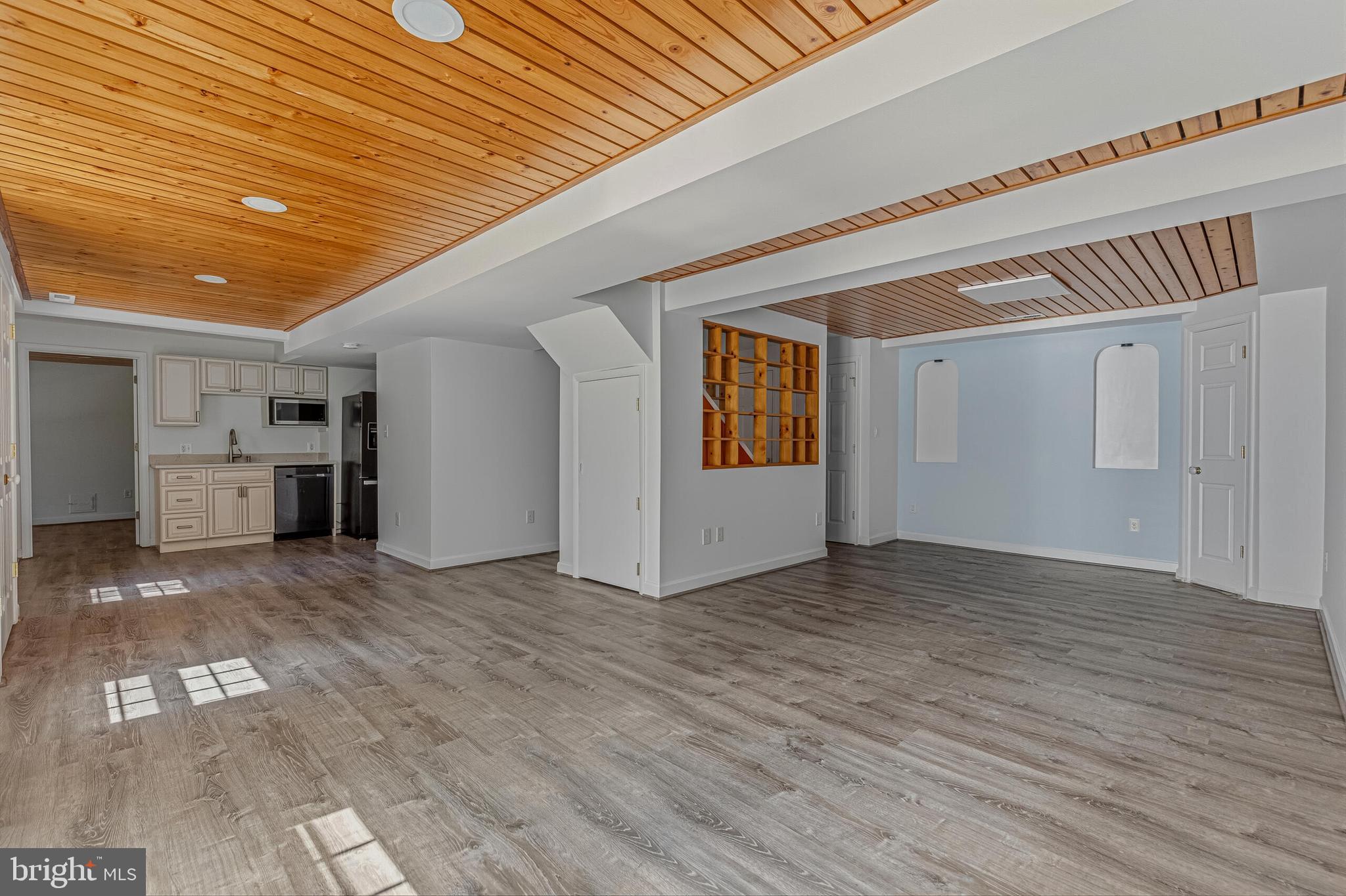 1646 Stowe Road Reston, VA 20194 - Photo 18 of 45