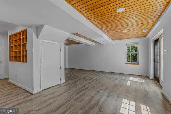 $4,200 | 1646 Stowe Road, Reston, VA 20194