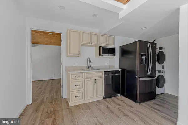 $4,200 | 1646 Stowe Road, Reston, VA 20194