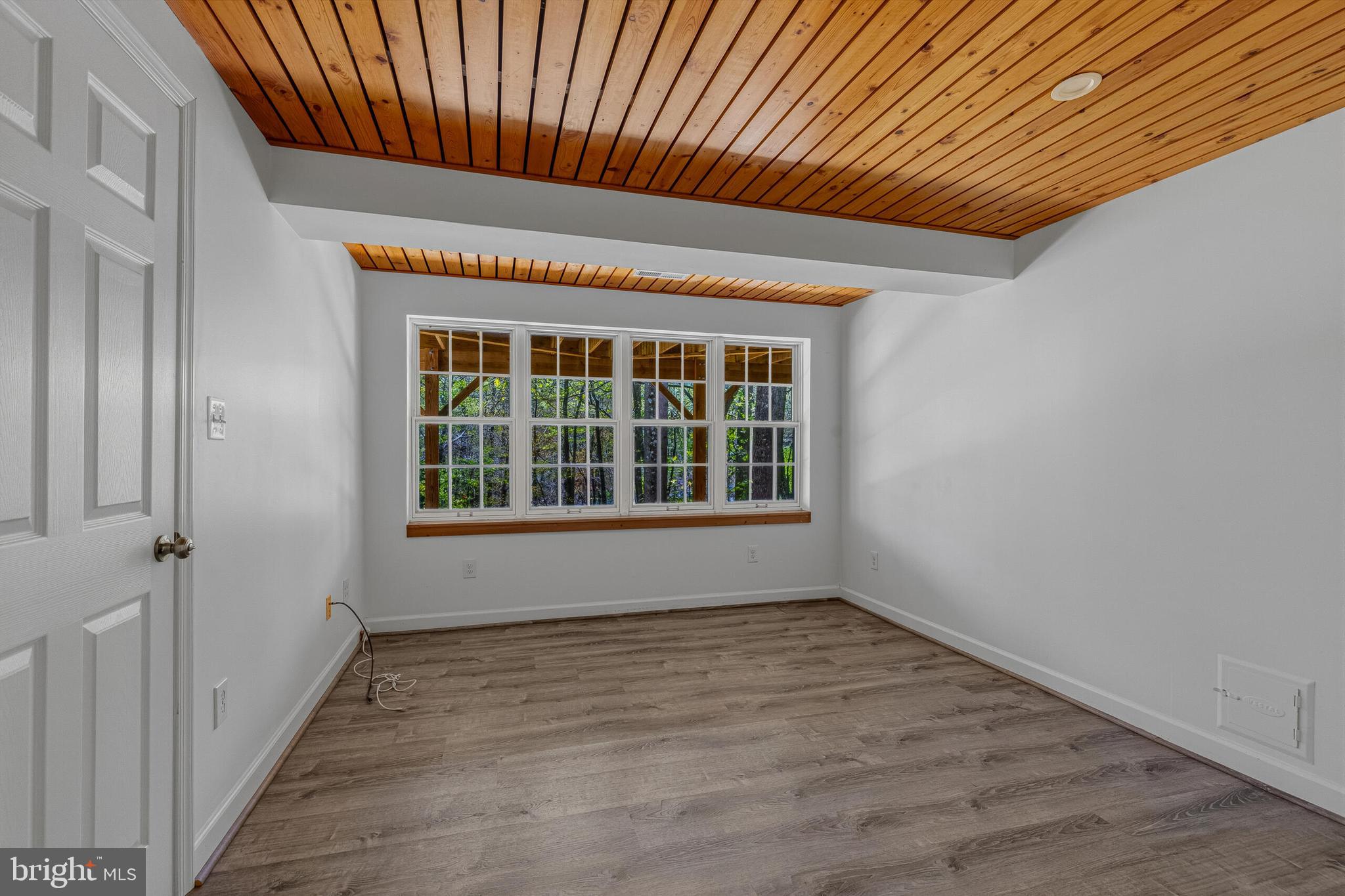 1646 Stowe Road Reston, VA 20194 - Photo 22 of 45