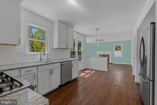 $4,200 | 1646 Stowe Road, Reston, VA 20194