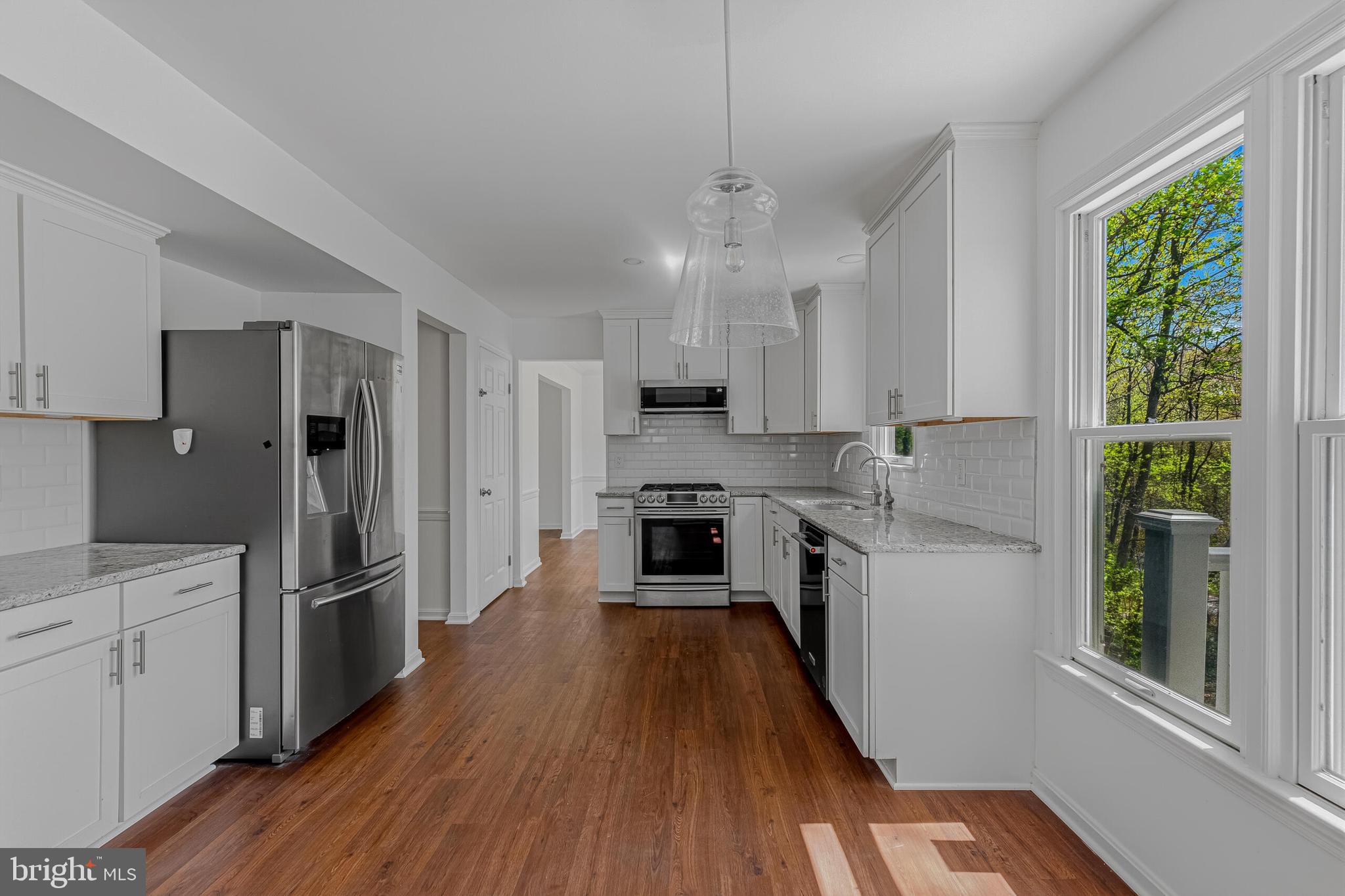 1646 Stowe Road Reston, VA 20194 - Photo 6 of 45