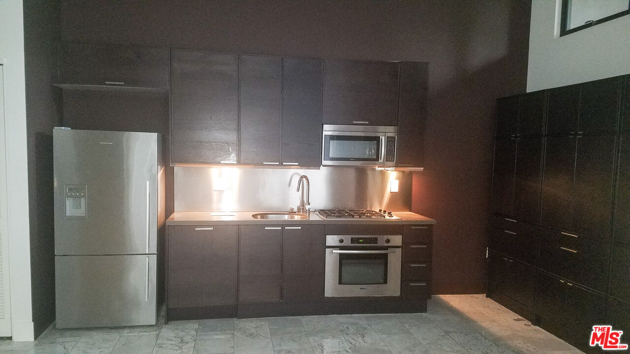 460 South Spring Street, Unit 101 Los Angeles, CA 90013 - Photo 12 of 50